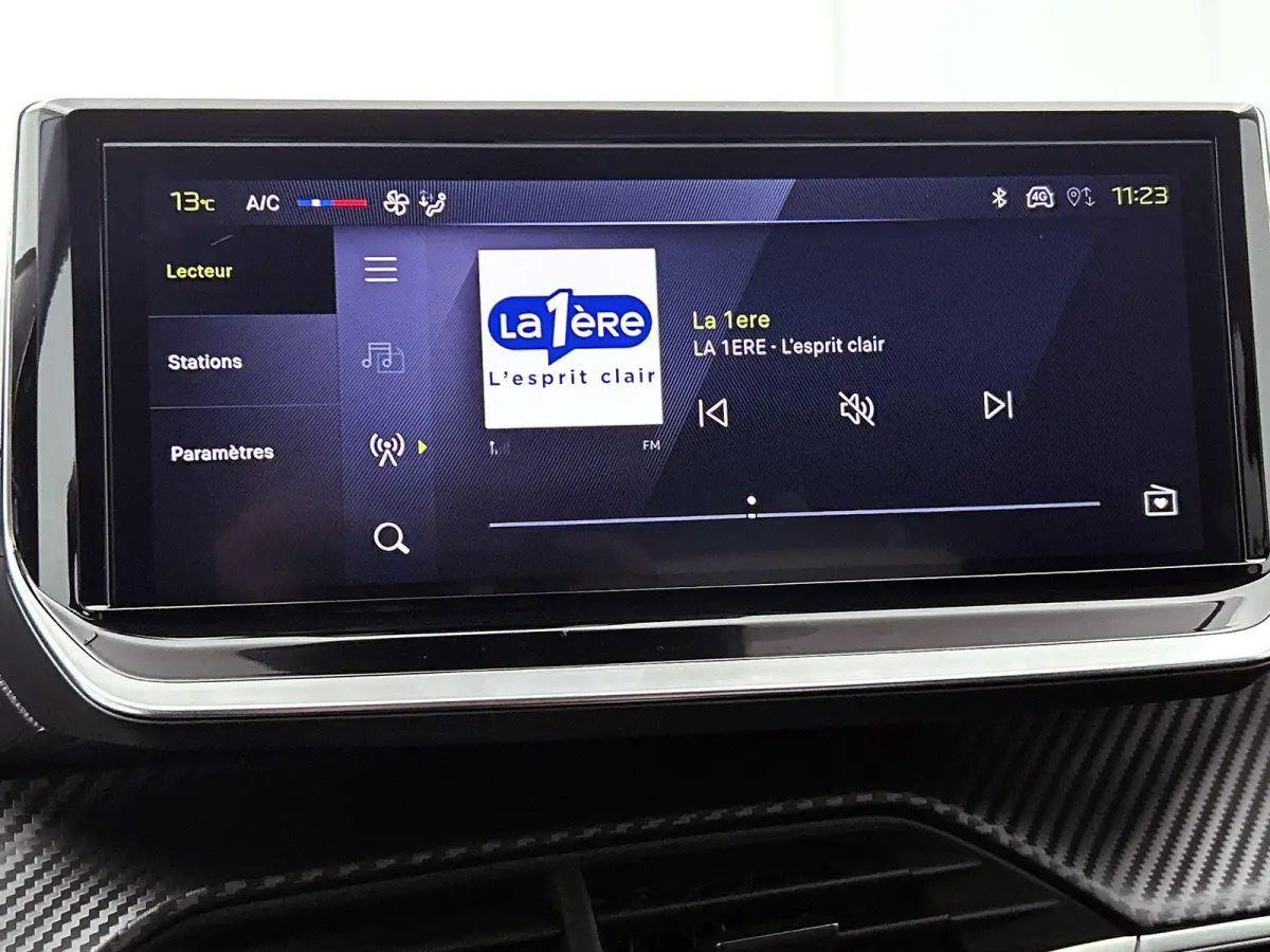 1.2 Hybrid Business 110pk Automaat | 8 JAAR GARANTIE | Navigatie | Airco | Camera | Cruise Control | LED | Apple Carplay/Android Auto |