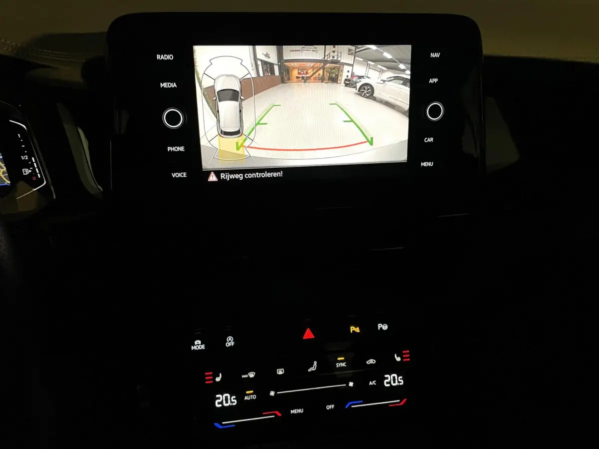 1.5 TSI R-Line Black Style/ Cam/ Keyless/ IQ LED/ Trekhaak