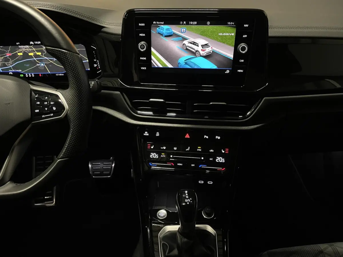 1.5 TSI R-Line Black Style/ Cam/ Keyless/ IQ LED/ Trekhaak