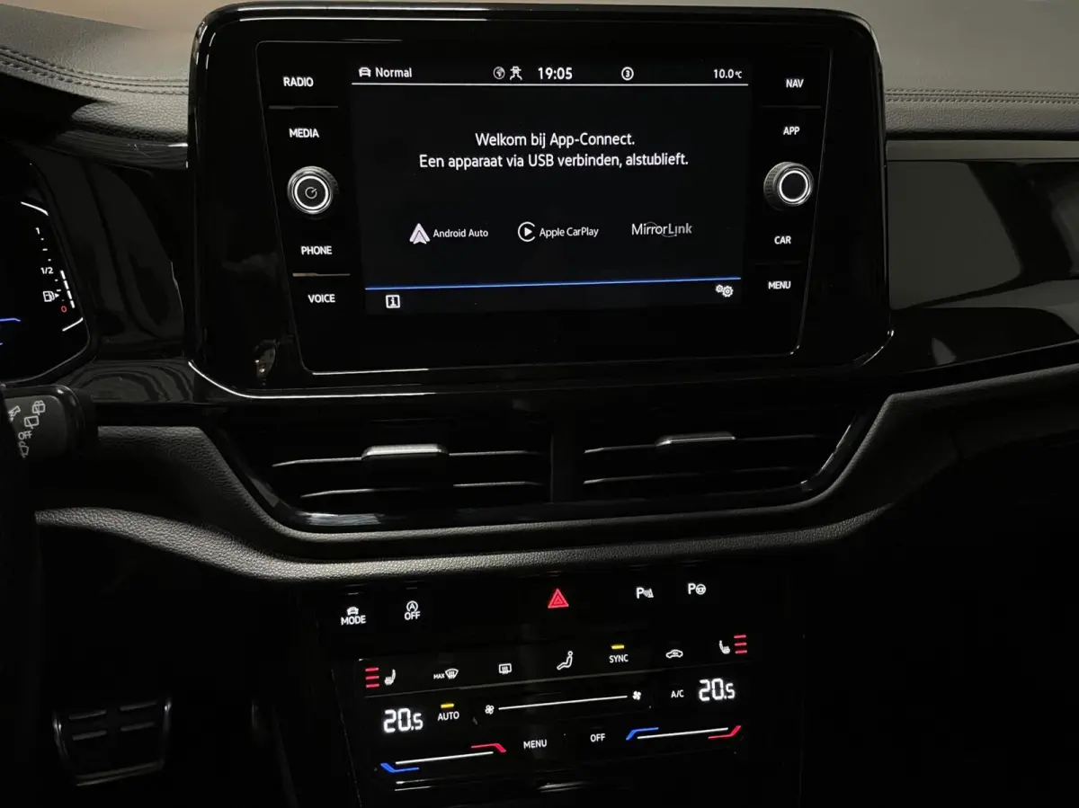 1.5 TSI R-Line Black Style/ Cam/ Keyless/ IQ LED/ Trekhaak