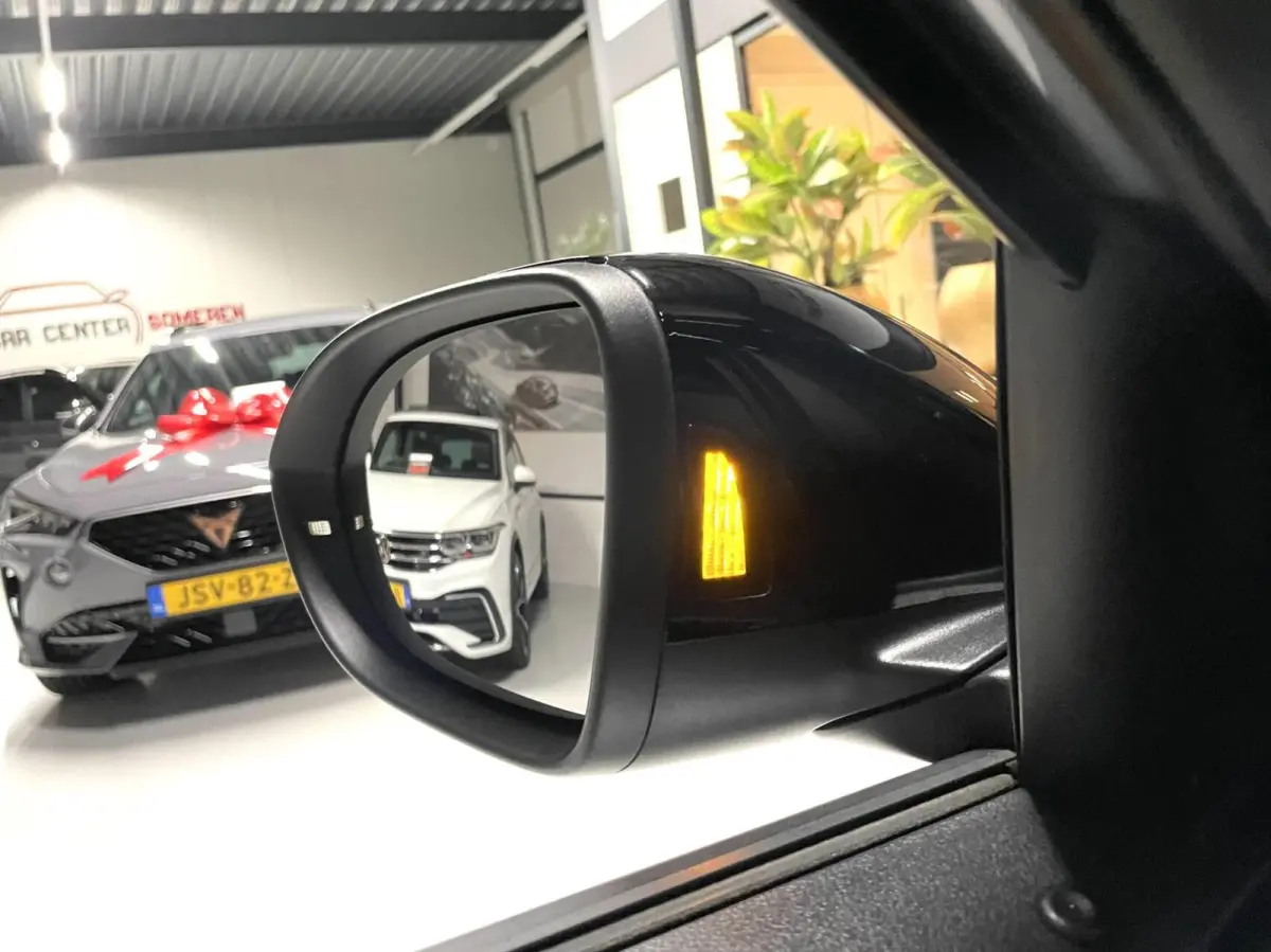 1.5 TSI R-Line Black Style/ Cam/ Keyless/ IQ LED/ Trekhaak