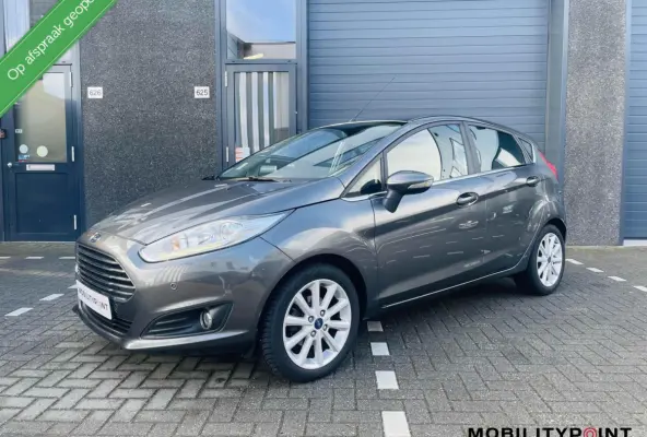 1.0 EcoBoost Titanium | 5Drs | Clima |Navi | Pdc