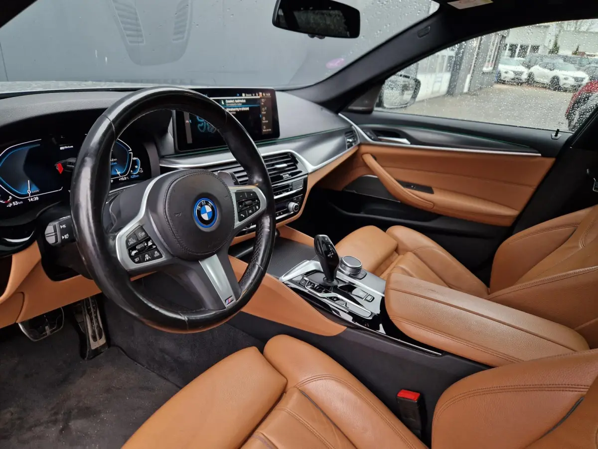 530e Facelift SOH 92% /LED/PANO/1eig./INCL.BTW