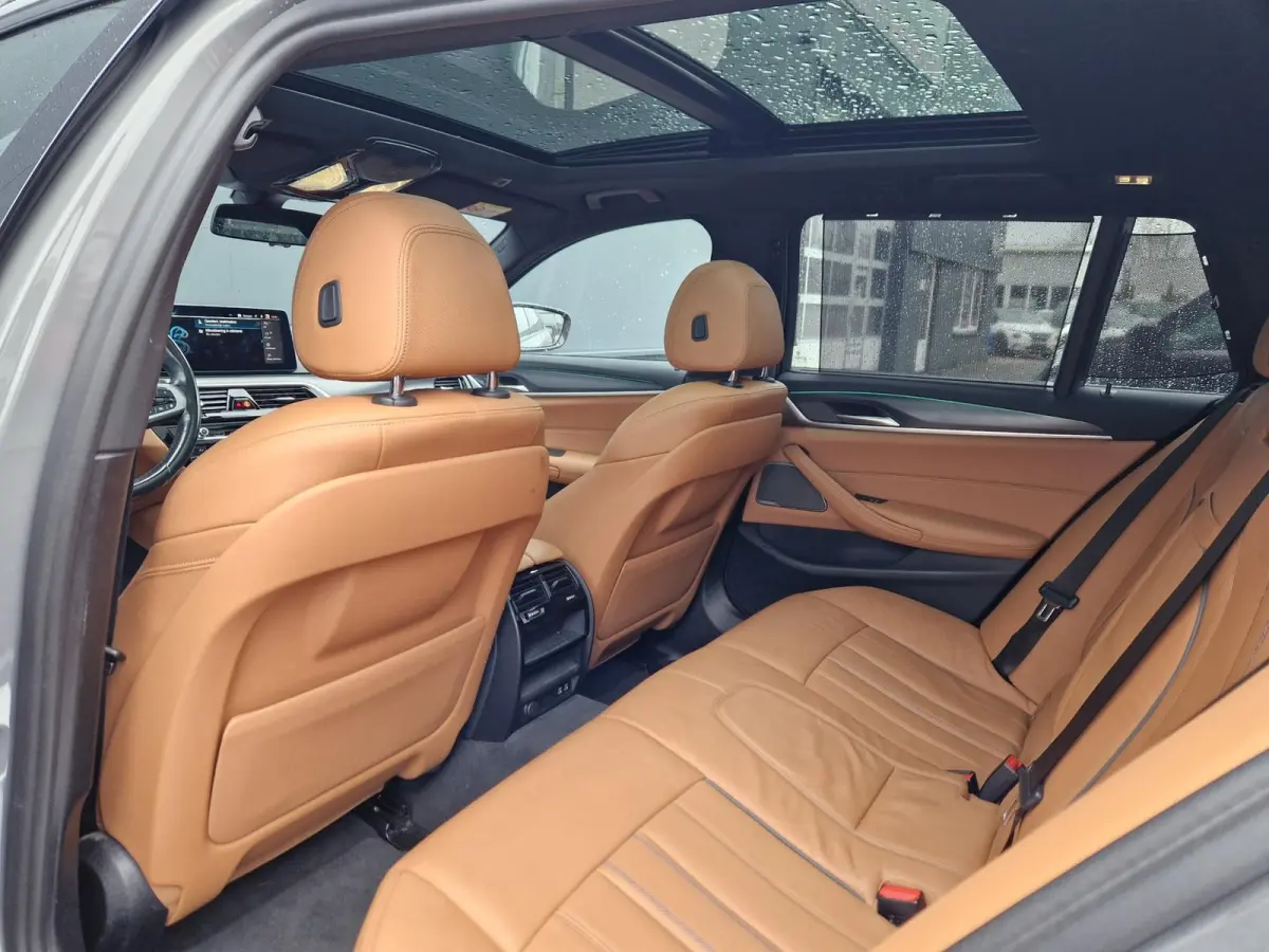 530e Facelift SOH 92% /LED/PANO/1eig./INCL.BTW
