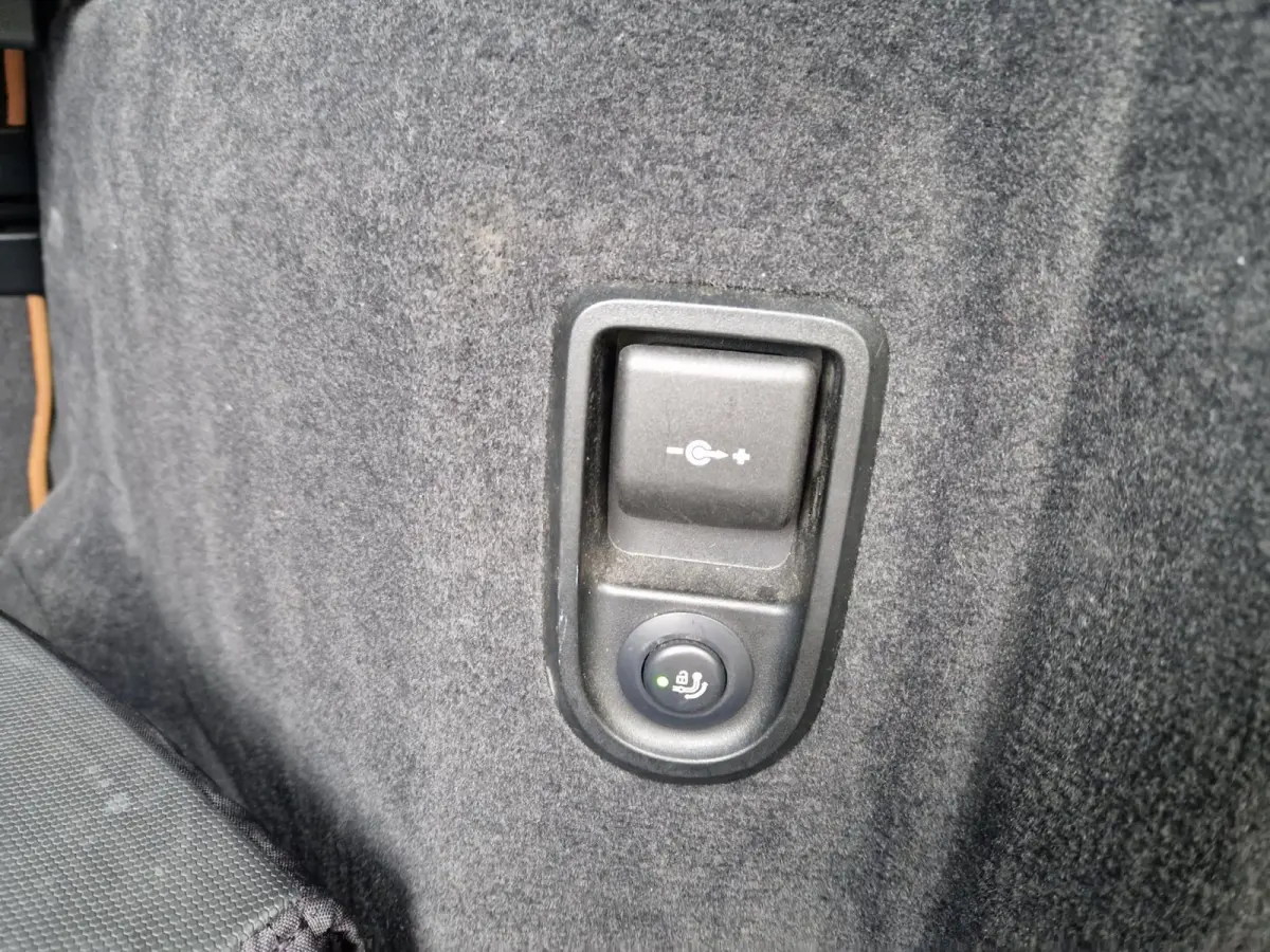 530e Facelift SOH 92% /LED/PANO/1eig./INCL.BTW