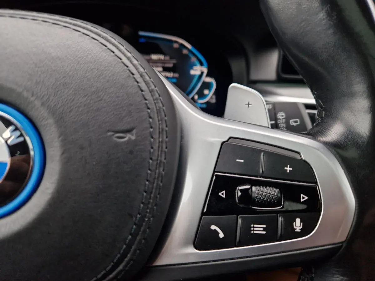 530e Facelift SOH 92% /LED/PANO/1eig./INCL.BTW