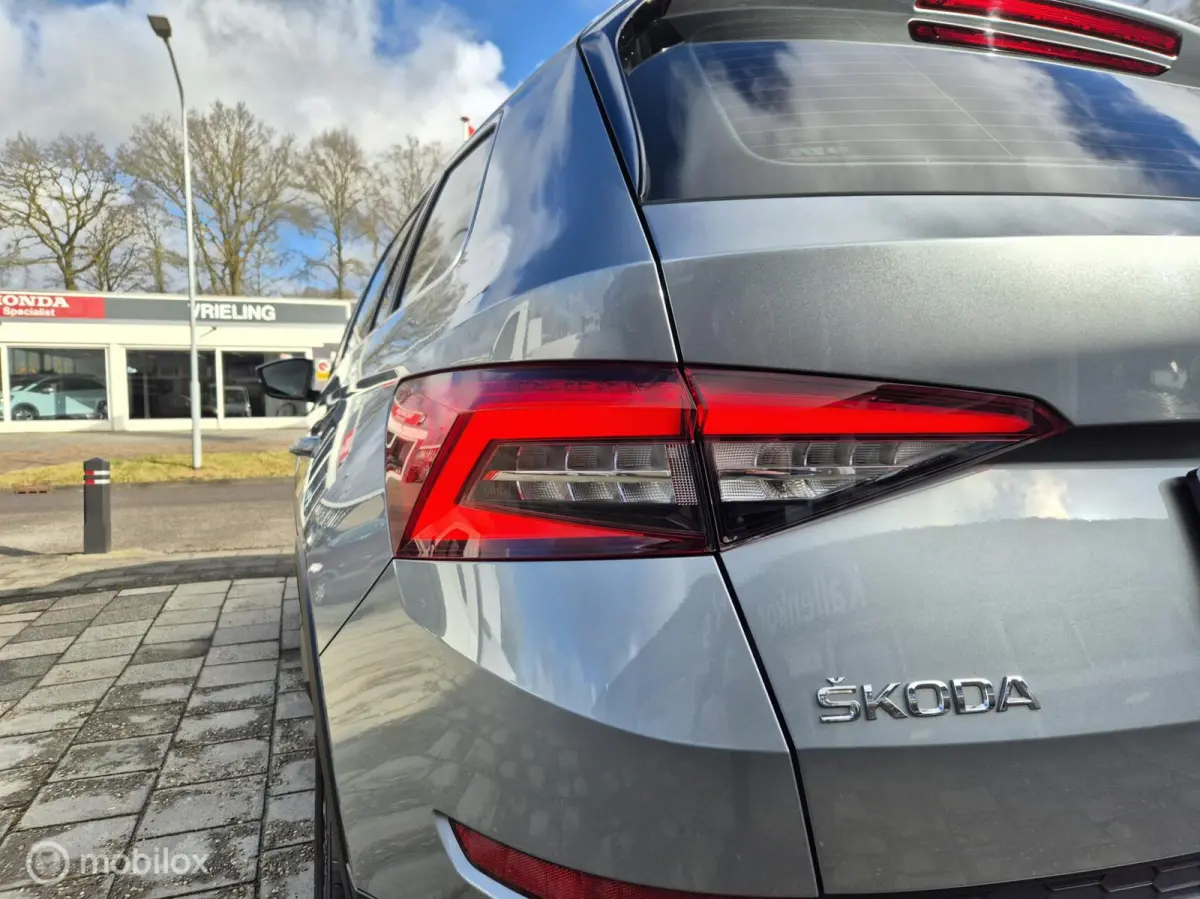 1.4 TSI ACT Style Business, Leer. 360 Camera, Trekhaak