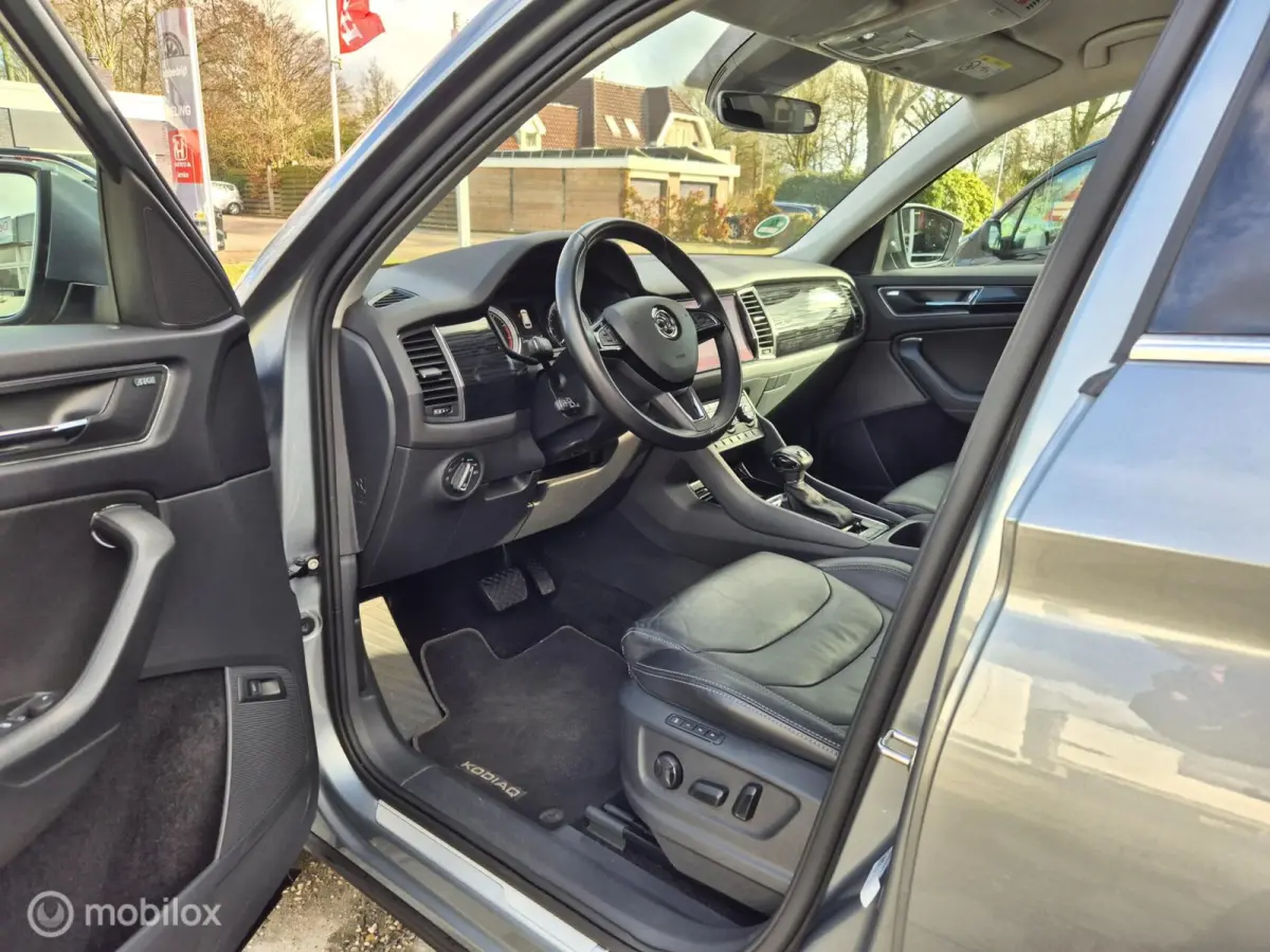 1.4 TSI ACT Style Business, Leer. 360 Camera, Trekhaak
