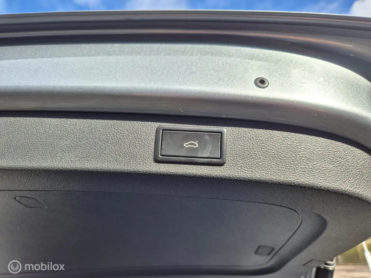 1.4 TSI ACT Style Business, Leer. 360 Camera, Trekhaak