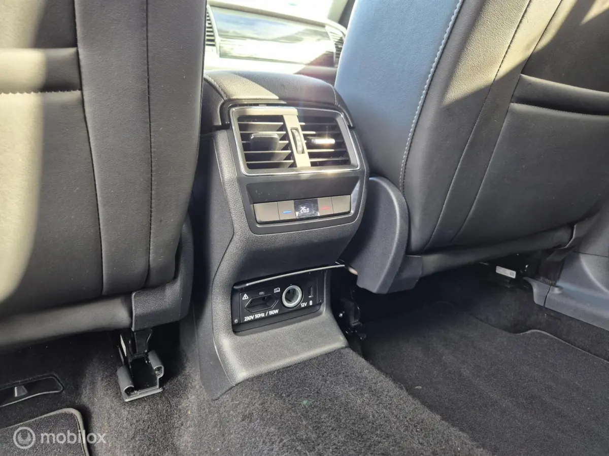 1.4 TSI ACT Style Business, Leer. 360 Camera, Trekhaak