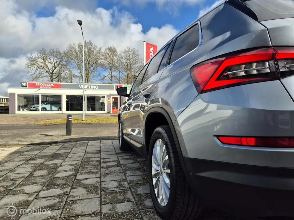 1.4 TSI ACT Style Business, Leer. 360 Camera, Trekhaak