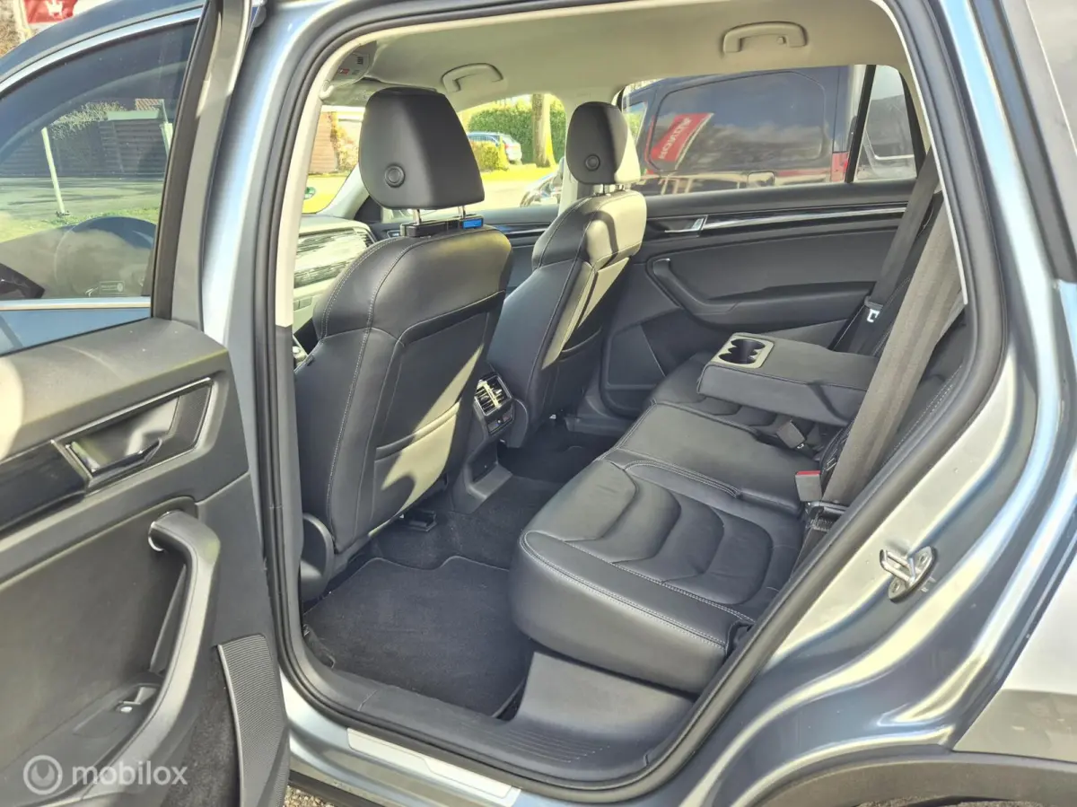 1.4 TSI ACT Style Business, Leer. 360 Camera, Trekhaak