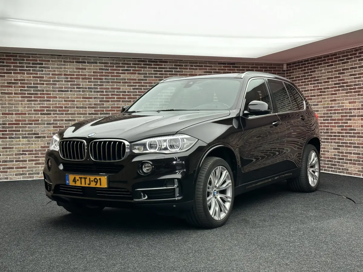 xDrive35i High Executive 7p. | Dak| LED| Adaptive Cruise| Trekhaak| NL Auto|