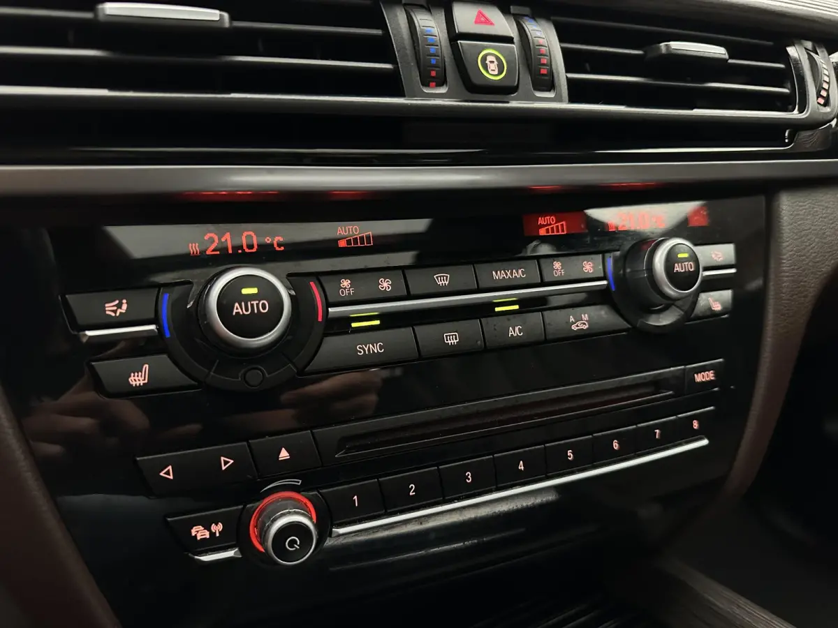 xDrive35i High Executive 7p. | Dak| LED| Adaptive Cruise| Trekhaak| NL Auto|