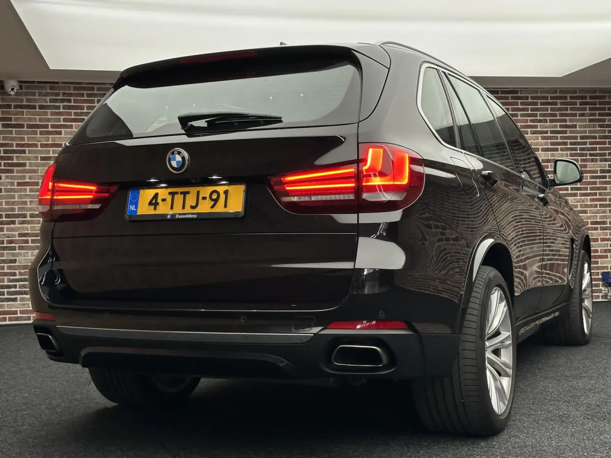 xDrive35i High Executive 7p. | Dak| LED| Adaptive Cruise| Trekhaak| NL Auto|