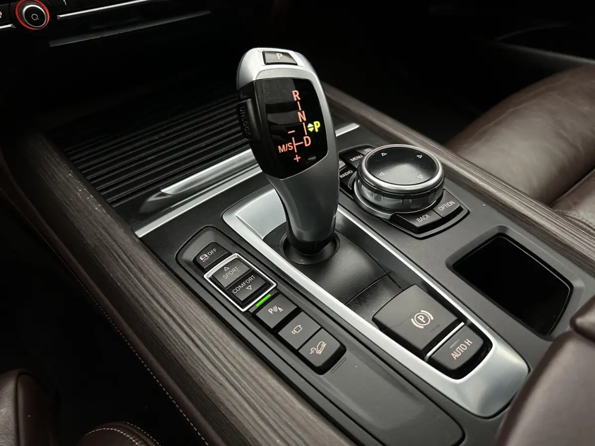 xDrive35i High Executive 7p. | Dak| LED| Adaptive Cruise| Trekhaak| NL Auto|