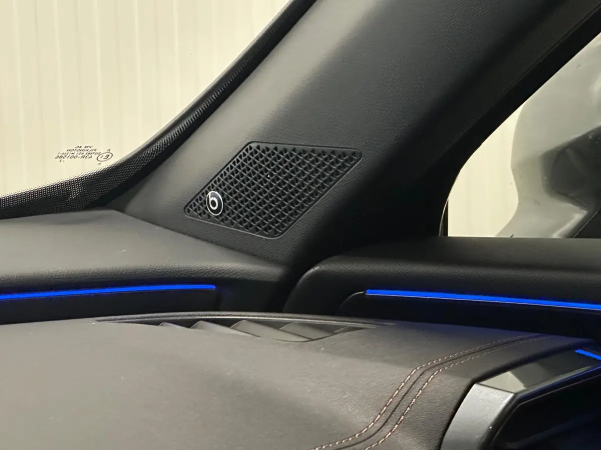 2.0 TSI 4DRIVE VZ | PANO | BEATS AUDIO | KUIPSTOELEN | 310 PK