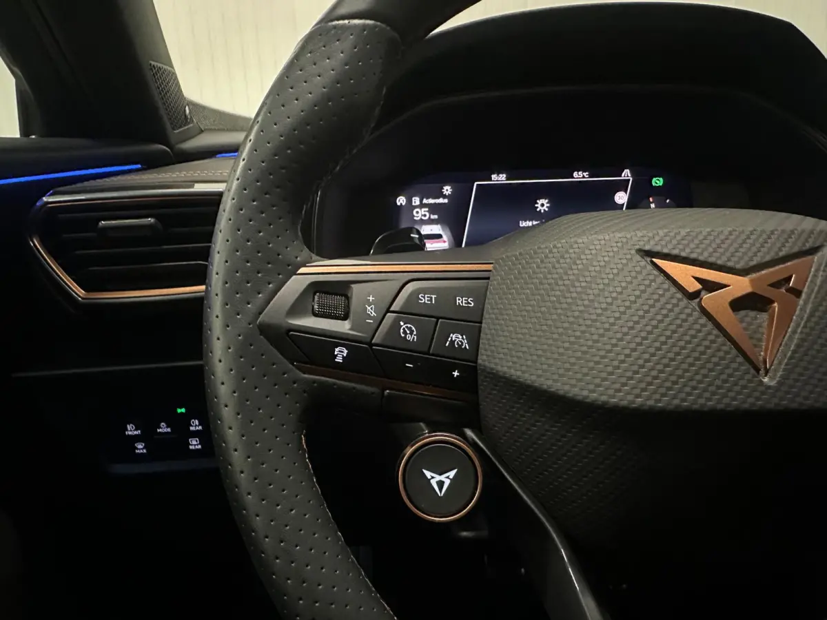 2.0 TSI 4DRIVE VZ | PANO | BEATS AUDIO | KUIPSTOELEN | 310 PK