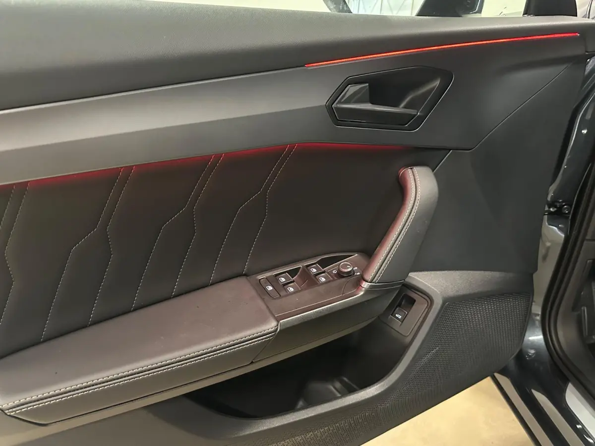2.0 TSI 4DRIVE VZ | PANO | BEATS AUDIO | KUIPSTOELEN | 310 PK
