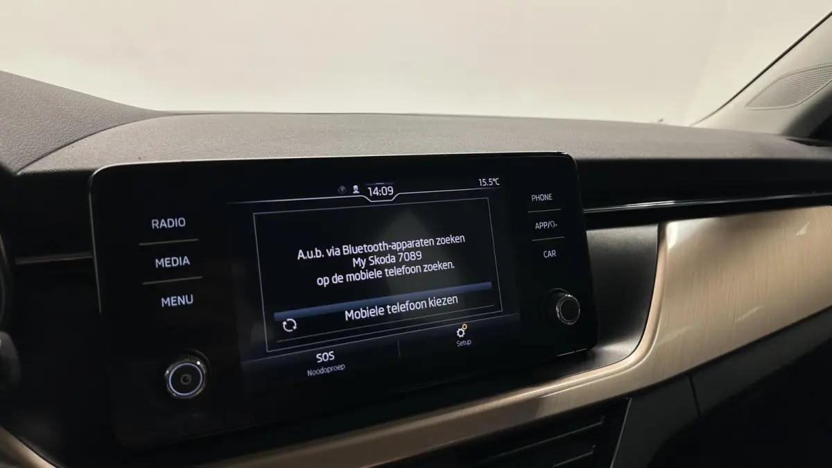 1.0 TSI Style CARPLAY ECC LM CRUISE DAB LED.