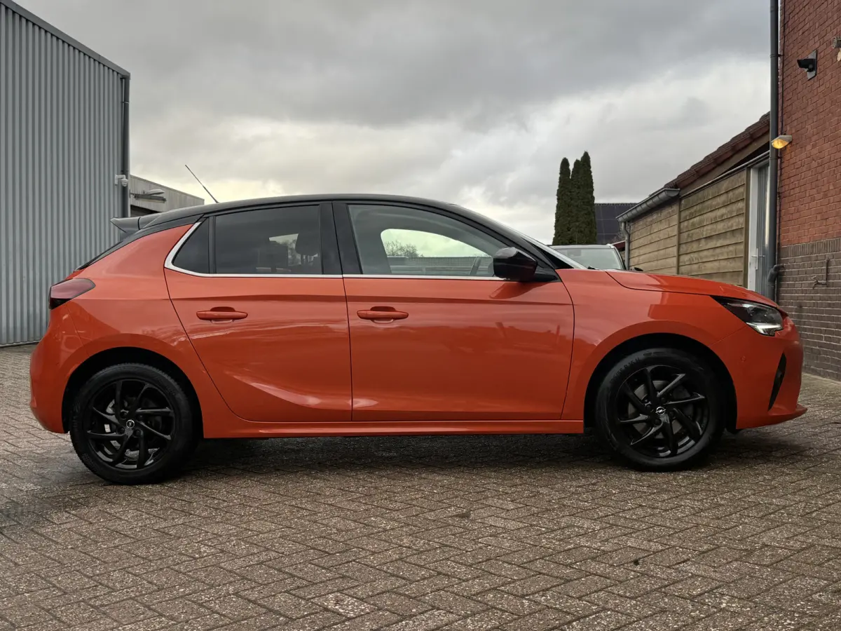 1.2 Elegance. | AUTOMAAT | CAMERA | CARPLAY | STOELVERW. | DAB |