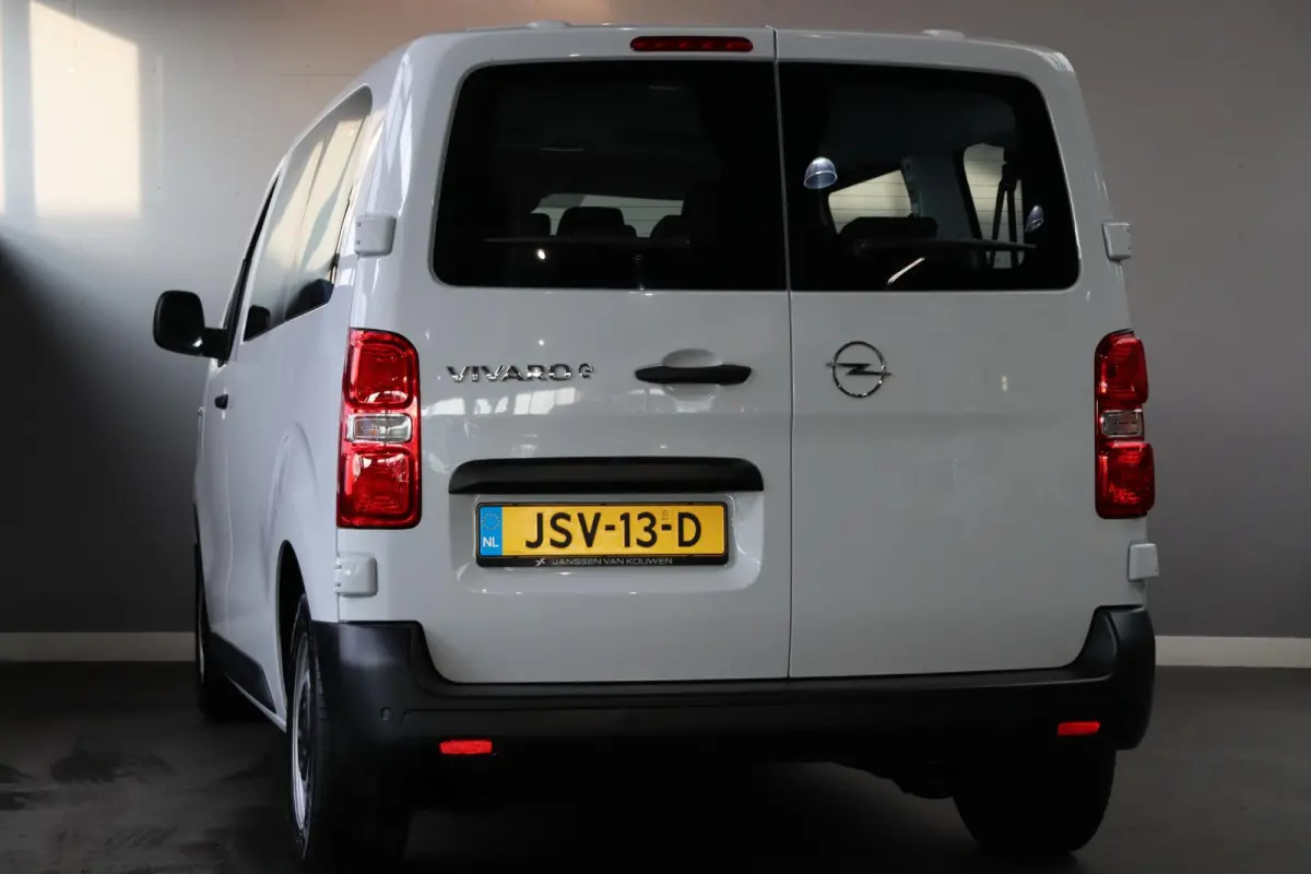 Electric L2 75 kWh / 9-persoons / Demo