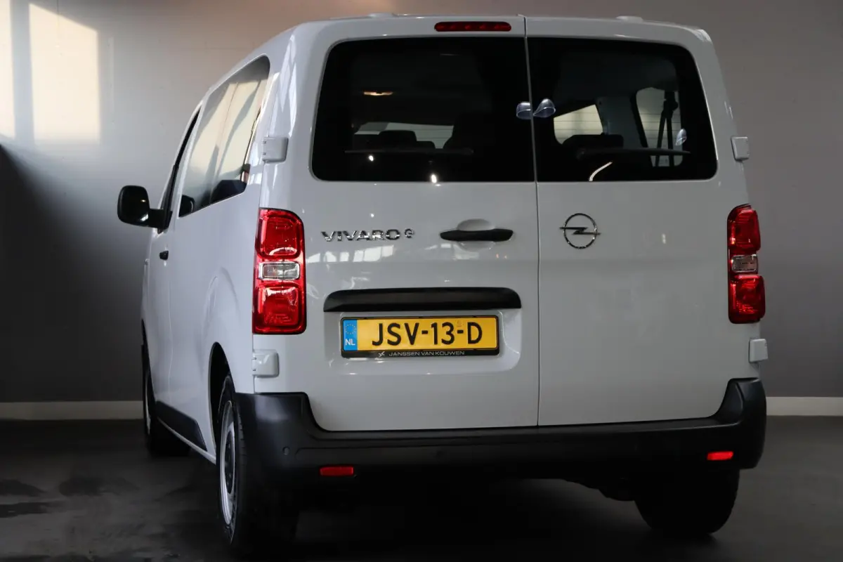 Electric L2 75 kWh / 9-persoons / Demo