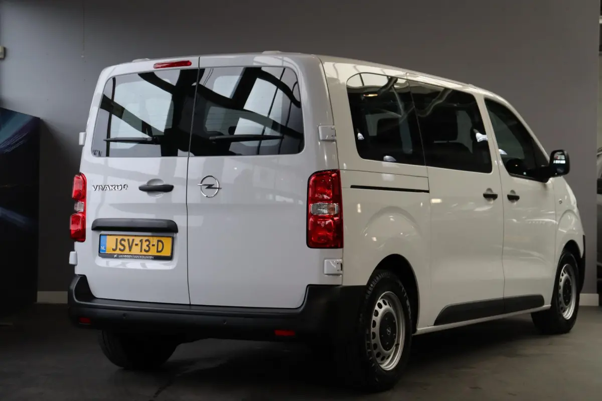 Electric L2 75 kWh / 9-persoons / Demo