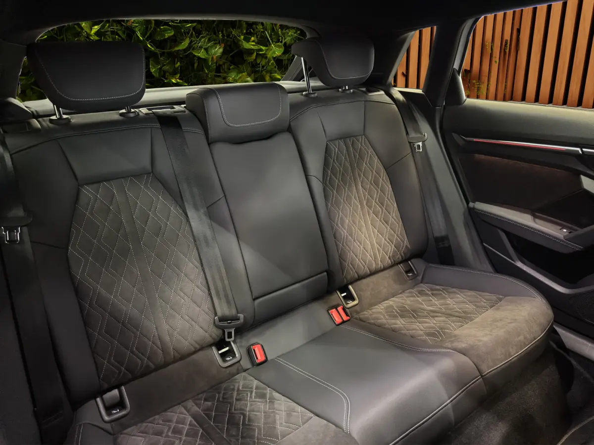 45 TFSI e S edition Competition | Adaptive Cruise | Sfeerverlichting | Stoelverwarming | Sportstoelen | CarPlay