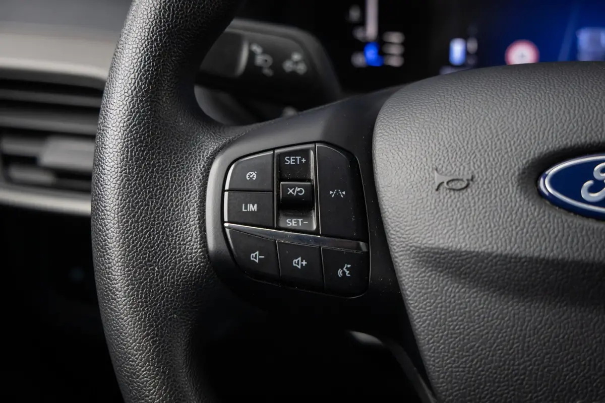 1.0 EcoBoost Trend | Apple Carplay/Android Auto | Parkeersensoren | Cruise control | Airco | Airco | Apple Carplay/Android Auto|telefoonintegratie premium | Cruise control