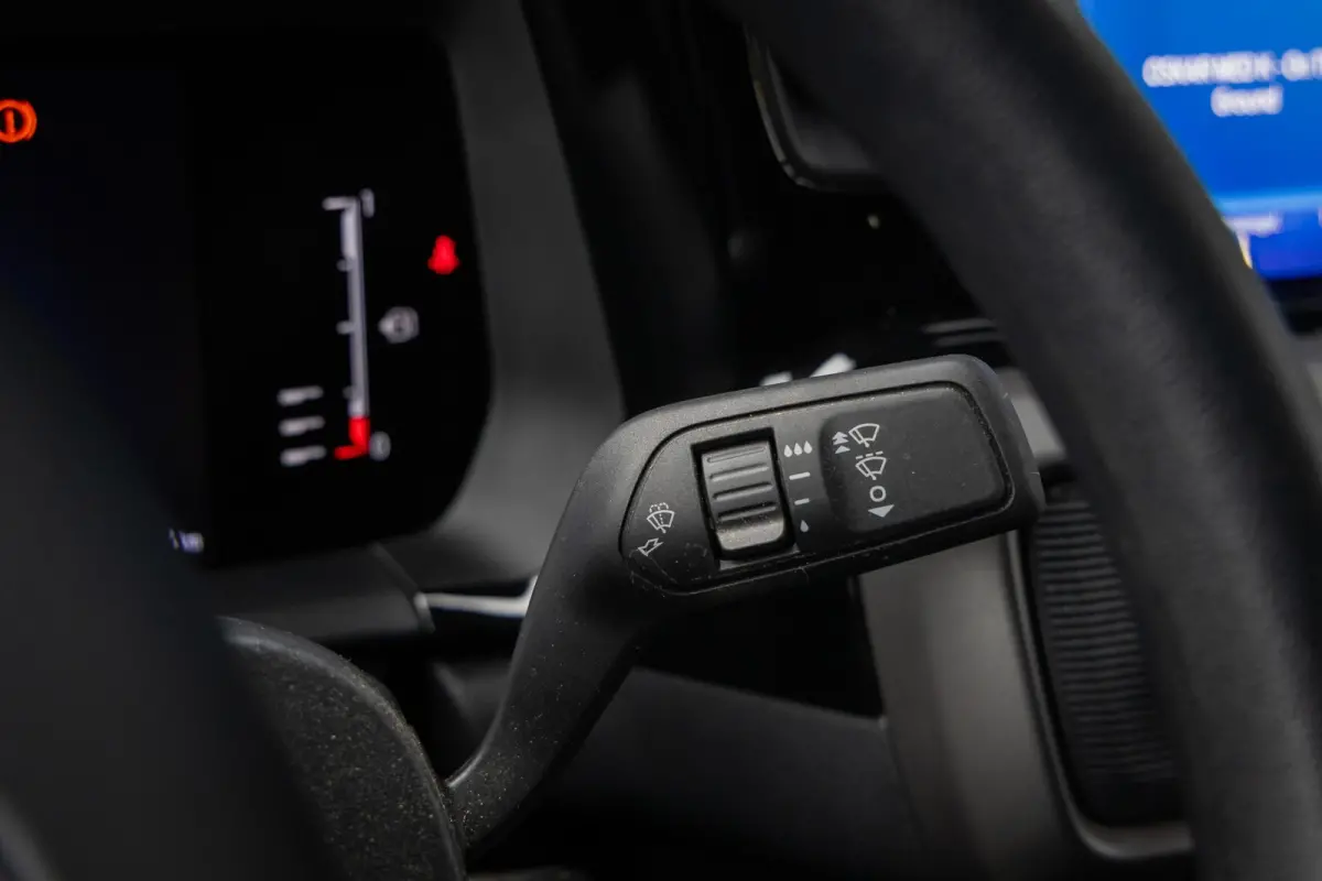 1.0 EcoBoost Trend | Apple Carplay/Android Auto | Parkeersensoren | Cruise control | Airco | Airco | Apple Carplay/Android Auto|telefoonintegratie premium | Cruise control