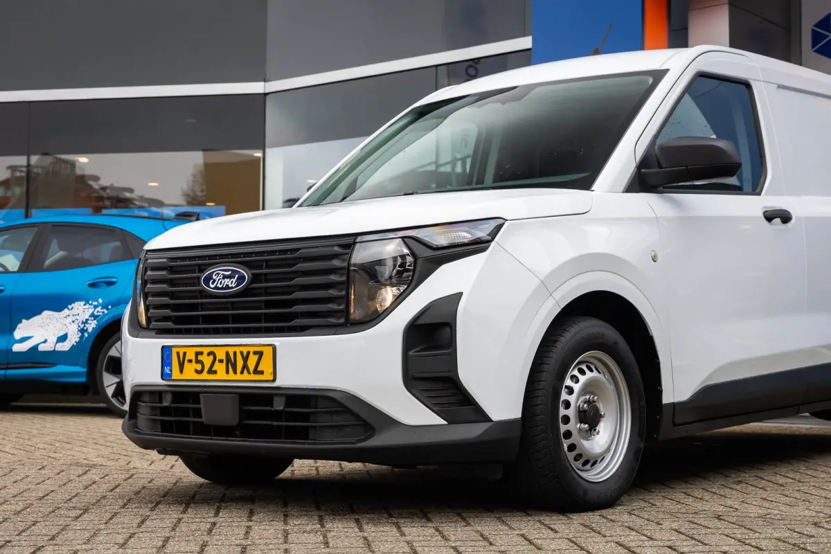 1.0 EcoBoost Trend | Apple Carplay/Android Auto | Parkeersensoren | Cruise control | Airco | Airco | Apple Carplay/Android Auto|telefoonintegratie premium | Cruise control
