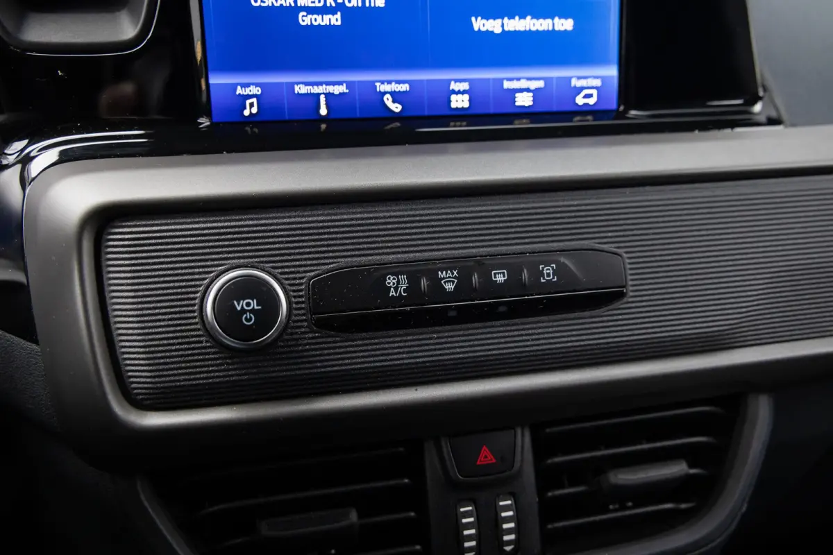 1.0 EcoBoost Trend | Apple Carplay/Android Auto | Parkeersensoren | Cruise control | Airco | Airco | Apple Carplay/Android Auto|telefoonintegratie premium | Cruise control
