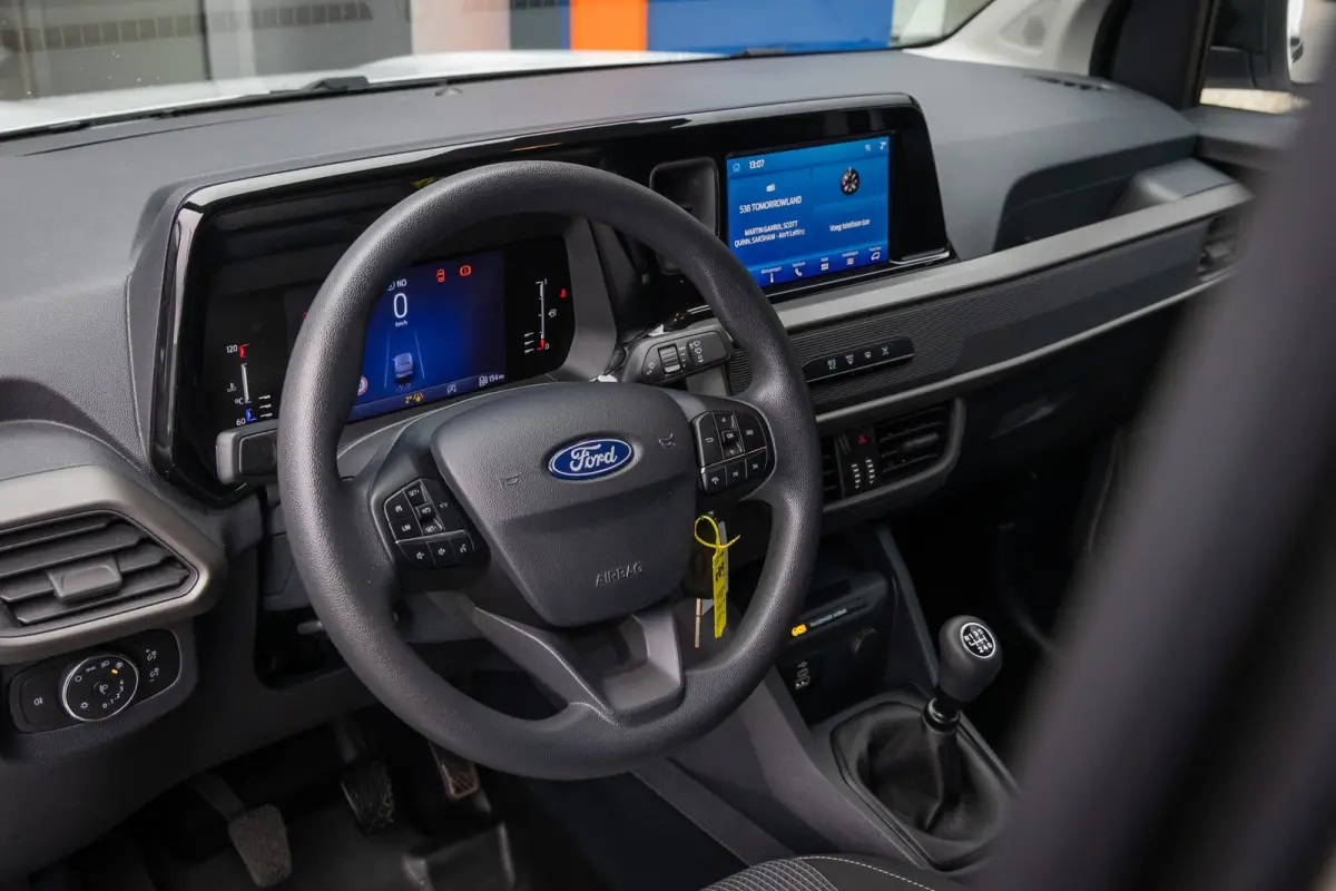 1.0 EcoBoost Trend | Apple Carplay/Android Auto | Parkeersensoren | Cruise control | Airco | Airco | Apple Carplay/Android Auto|telefoonintegratie premium | Cruise control