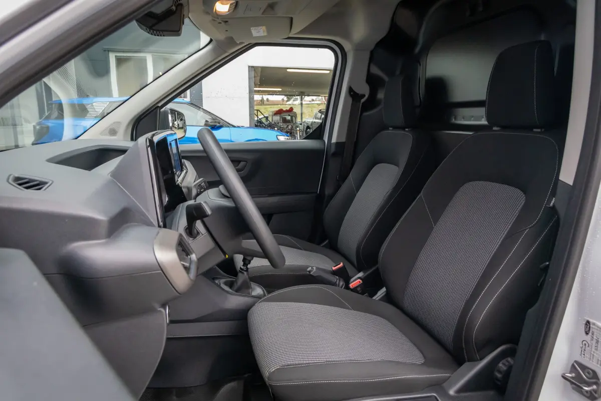 1.0 EcoBoost Trend | Apple Carplay/Android Auto | Parkeersensoren | Cruise control | Airco | Airco | Apple Carplay/Android Auto|telefoonintegratie premium | Cruise control