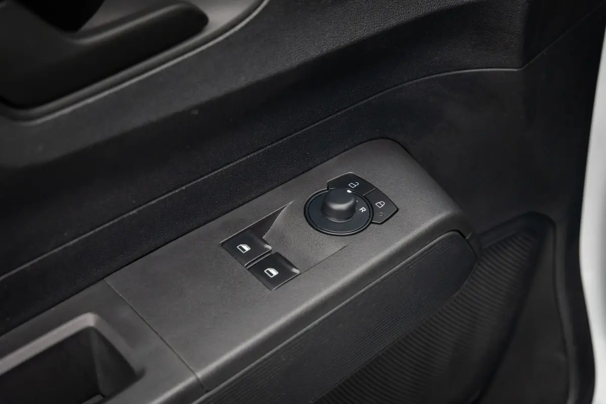 1.0 EcoBoost Trend | Apple Carplay/Android Auto | Parkeersensoren | Cruise control | Airco | Airco | Apple Carplay/Android Auto|telefoonintegratie premium | Cruise control