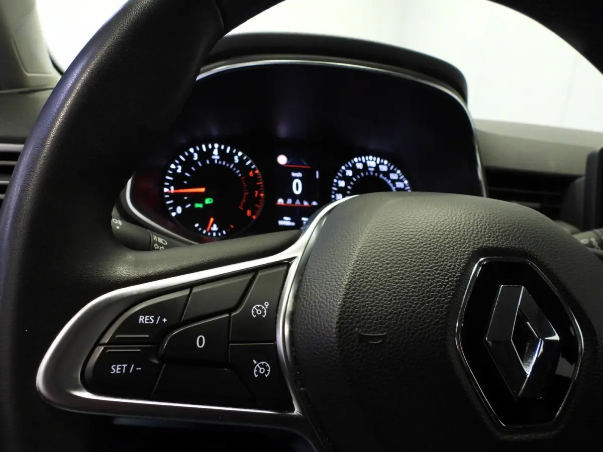 1.0 TCe Zen NAVI/AIRCO/CRUISE/LED!