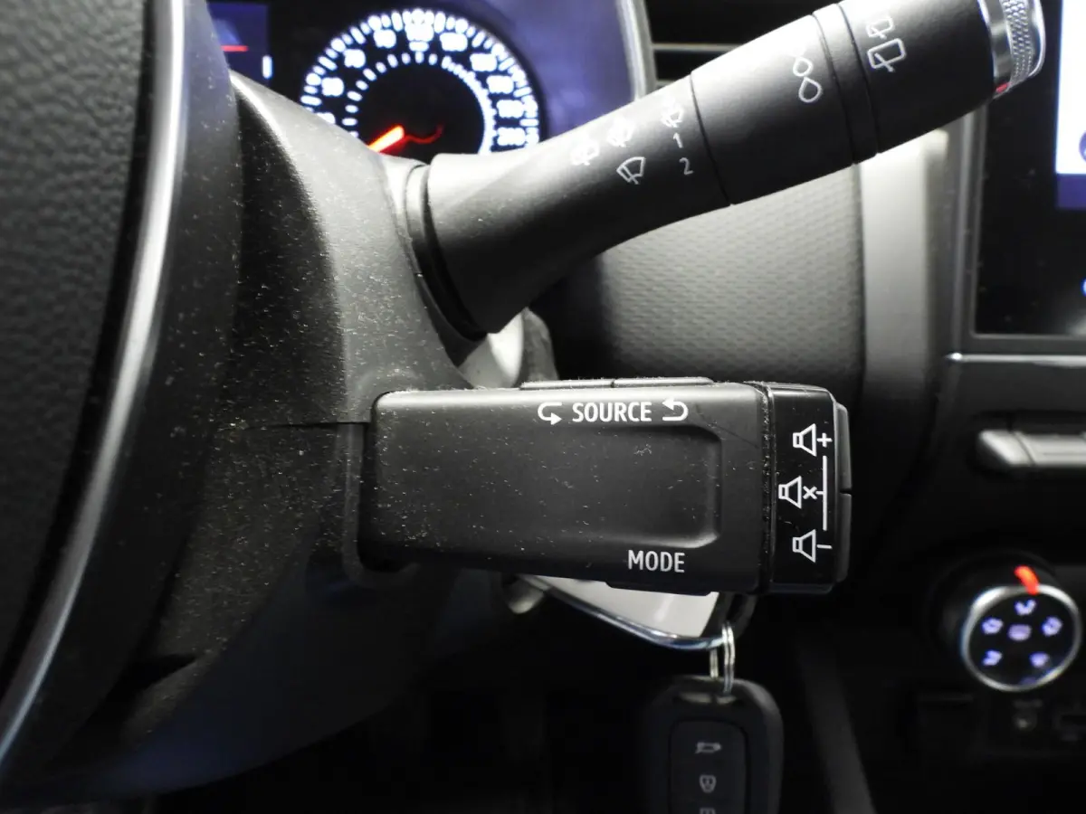1.0 TCe Zen NAVI/AIRCO/CRUISE/LED!