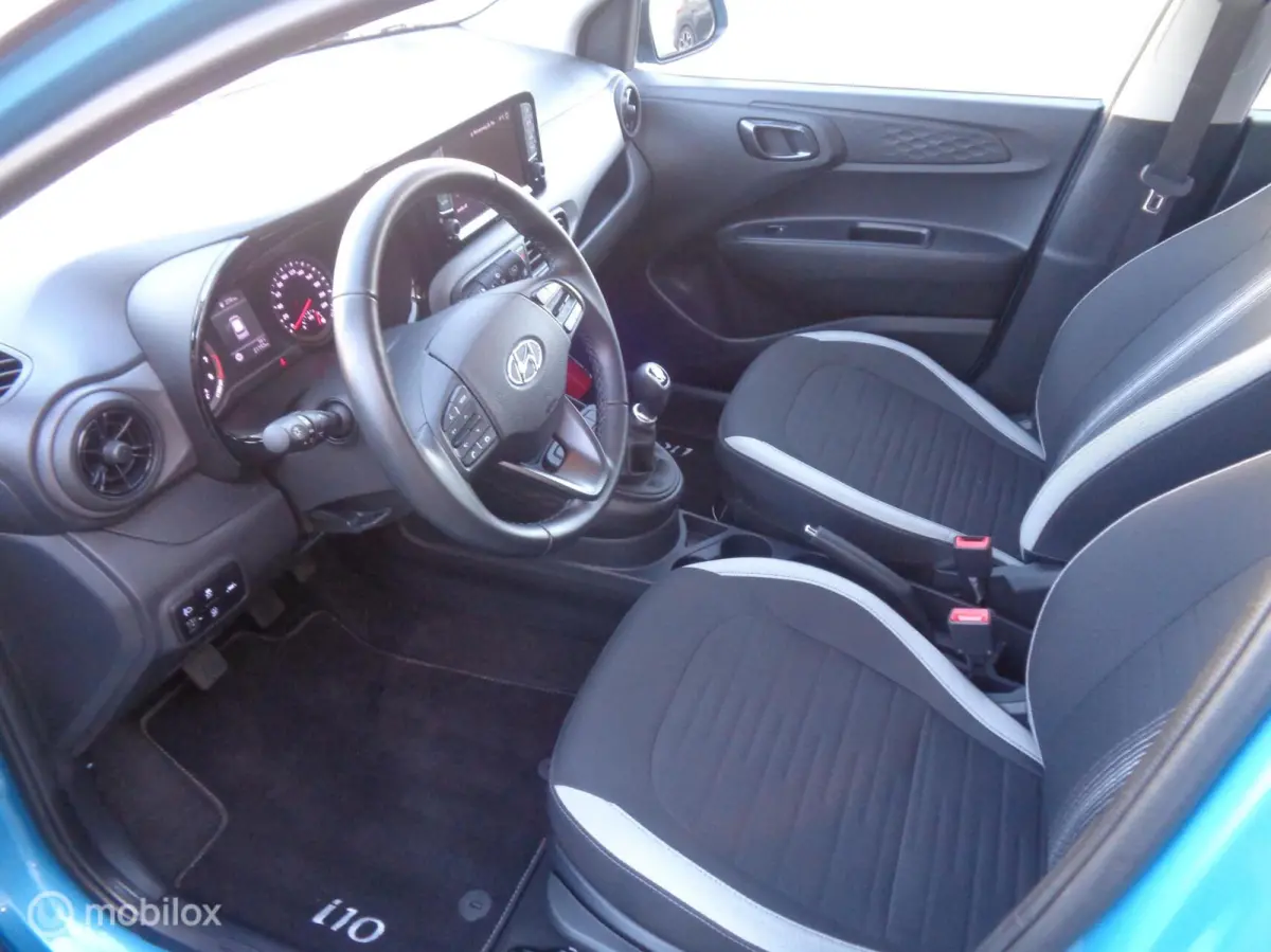 1.0 Comfort/Two-tone/Airco/Apple Carplay/Navigatie/Lm velgen/Camera/1 st eig/NIEUWSTAAT/21000km