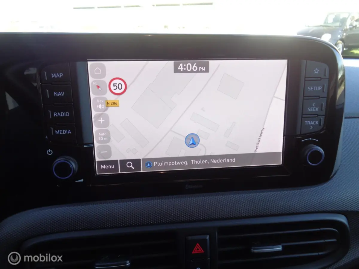1.0 Comfort/Two-tone/Airco/Apple Carplay/Navigatie/Lm velgen/Camera/1 st eig/NIEUWSTAAT/21000km