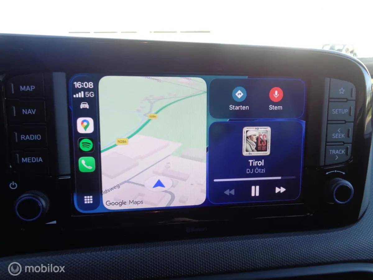 1.0 Comfort/Two-tone/Airco/Apple Carplay/Navigatie/Lm velgen/Camera/1 st eig/NIEUWSTAAT/21000km