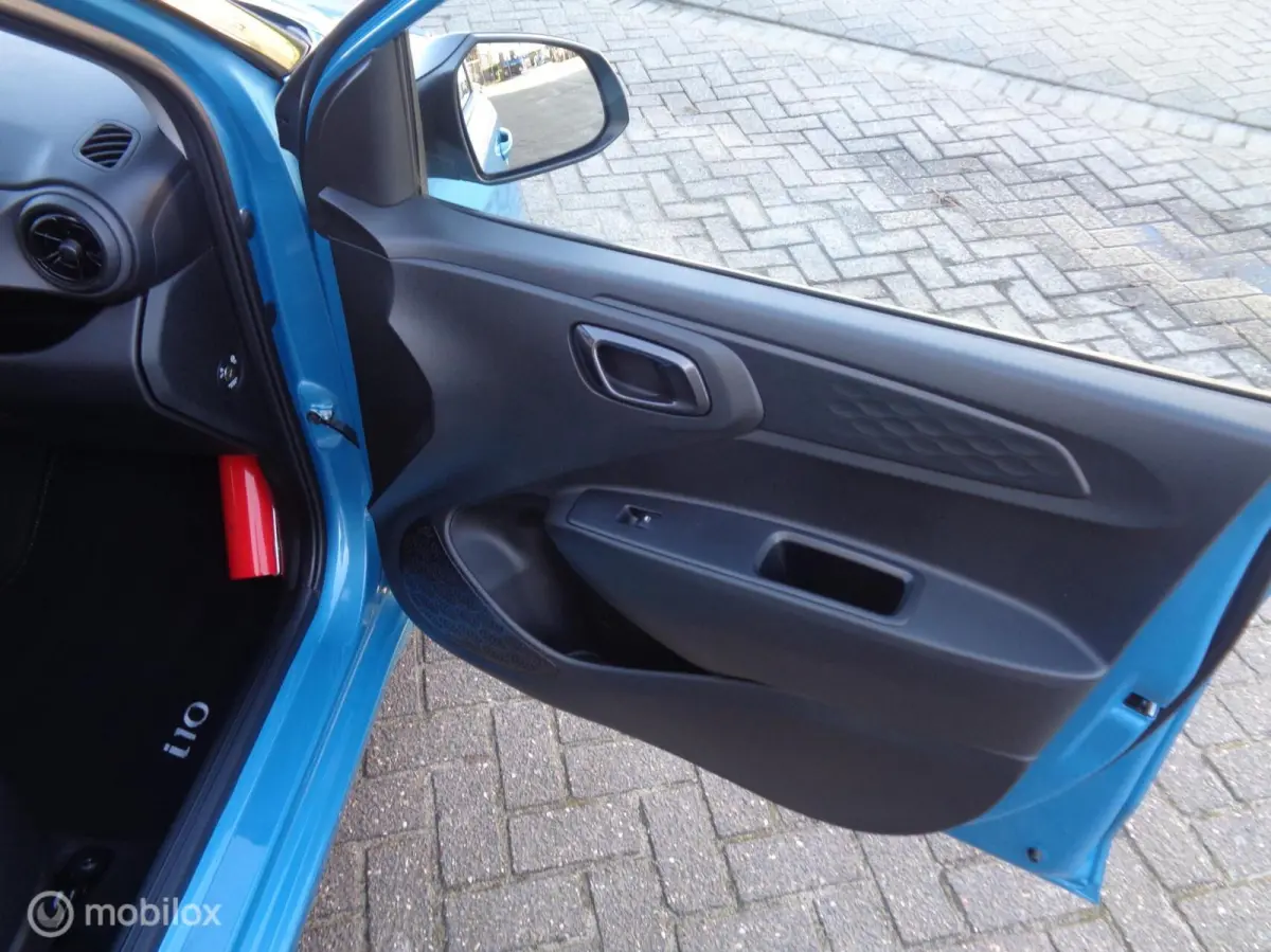 1.0 Comfort/Two-tone/Airco/Apple Carplay/Navigatie/Lm velgen/Camera/1 st eig/NIEUWSTAAT/21000km