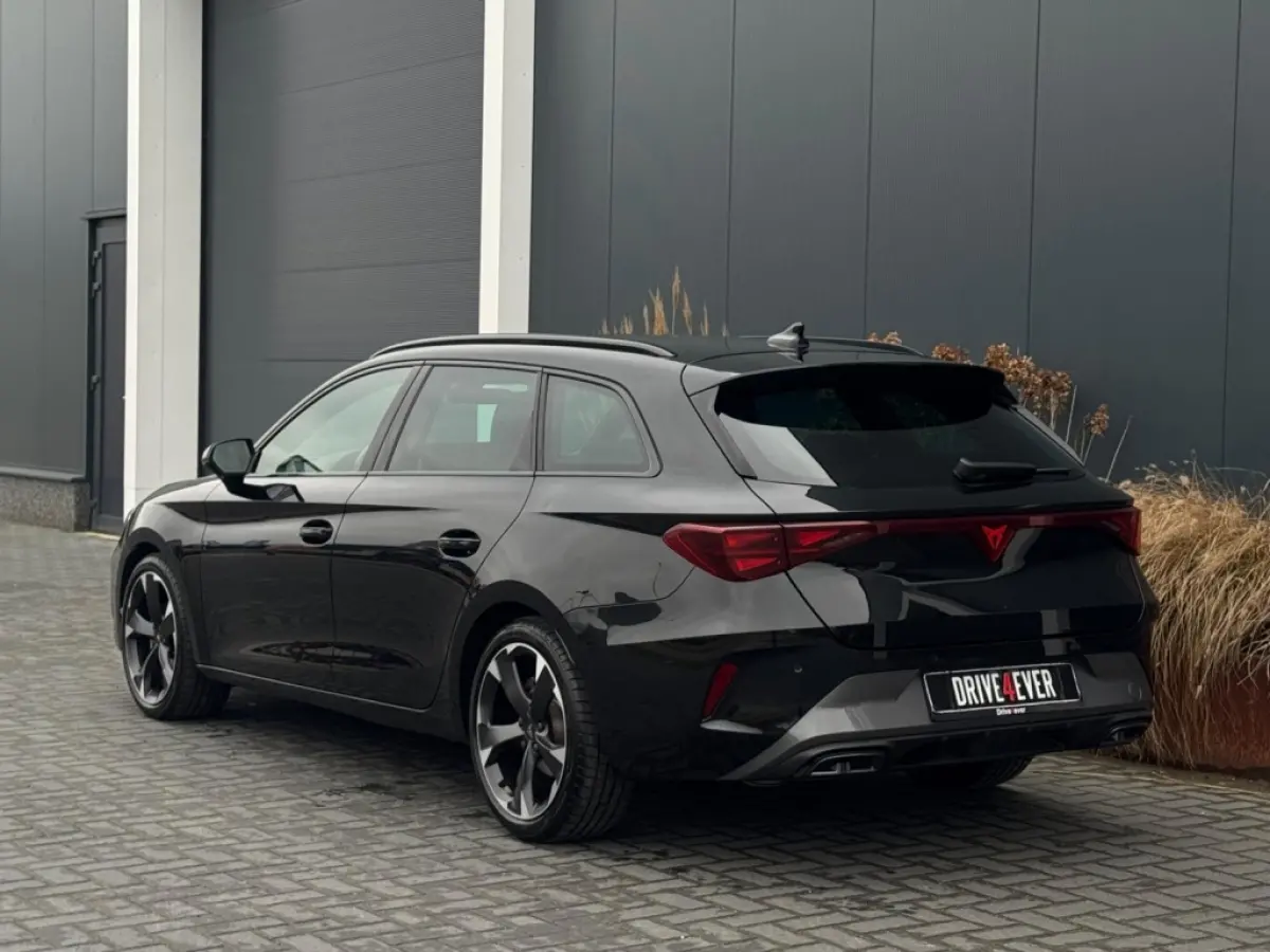 1.5 e-TSI 2025 GARANTIE NAVI CLIMATE APPLE CARPLAY LEDER