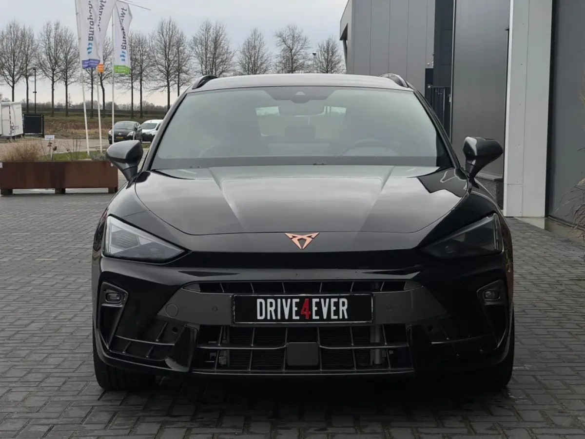 1.5 e-TSI 2025 GARANTIE NAVI CLIMATE APPLE CARPLAY LEDER