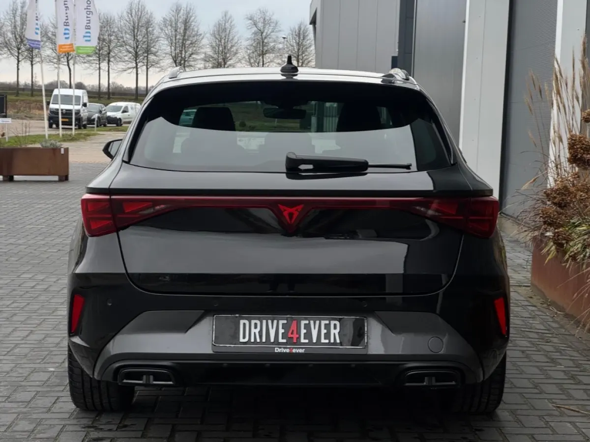 1.5 e-TSI 2025 GARANTIE NAVI CLIMATE APPLE CARPLAY LEDER