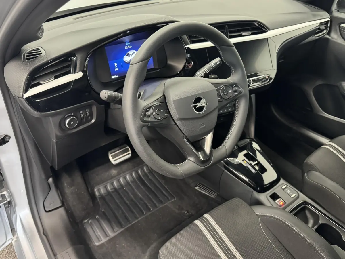 1.2 Turbo Hybrid 100pk GS Automaat Navigatie Apple Carplay/Android Auto Camera Parkeersensoren Cruise Control Dodehoek assistent Airco Lichtmetalen velgen Virtual Cockpit Getinte ramen