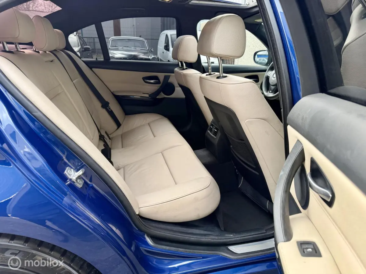 E90 335i