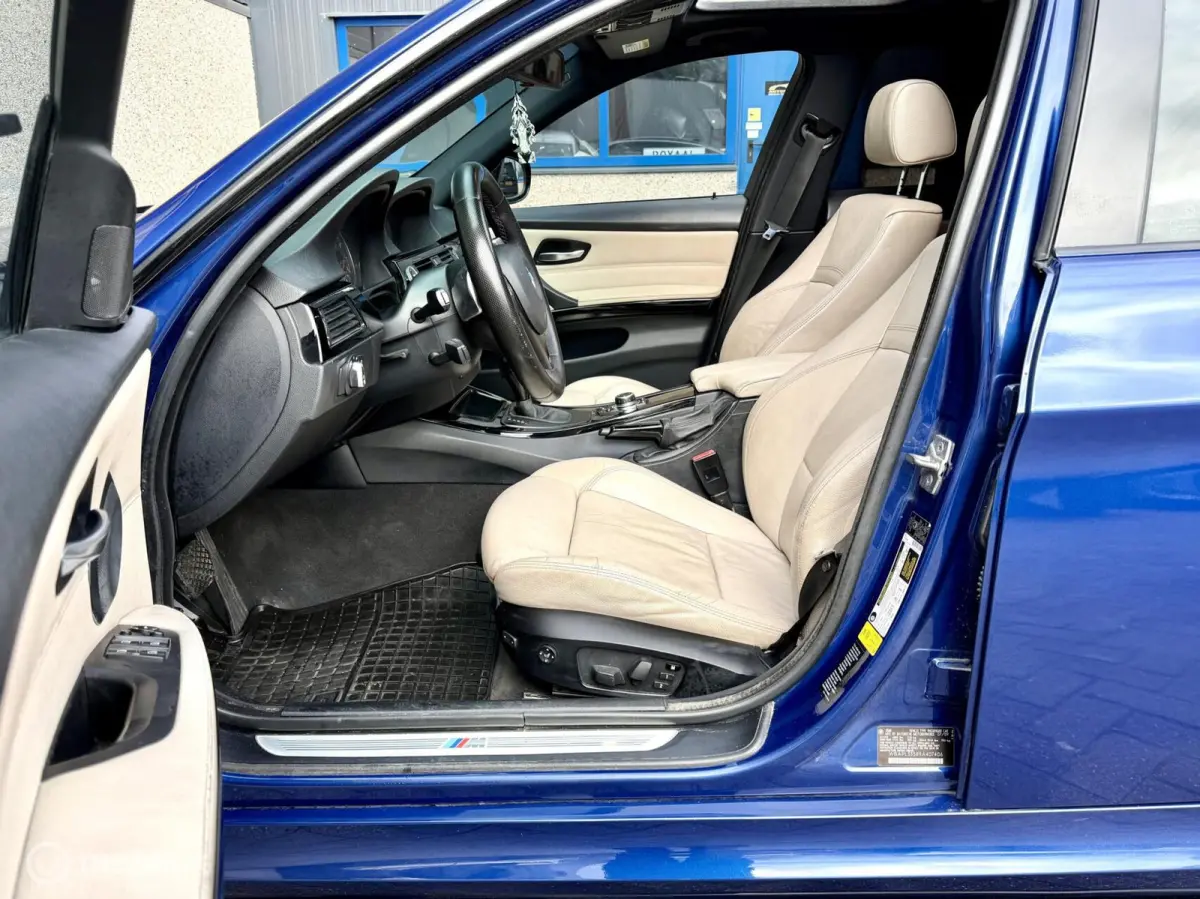 E90 335i