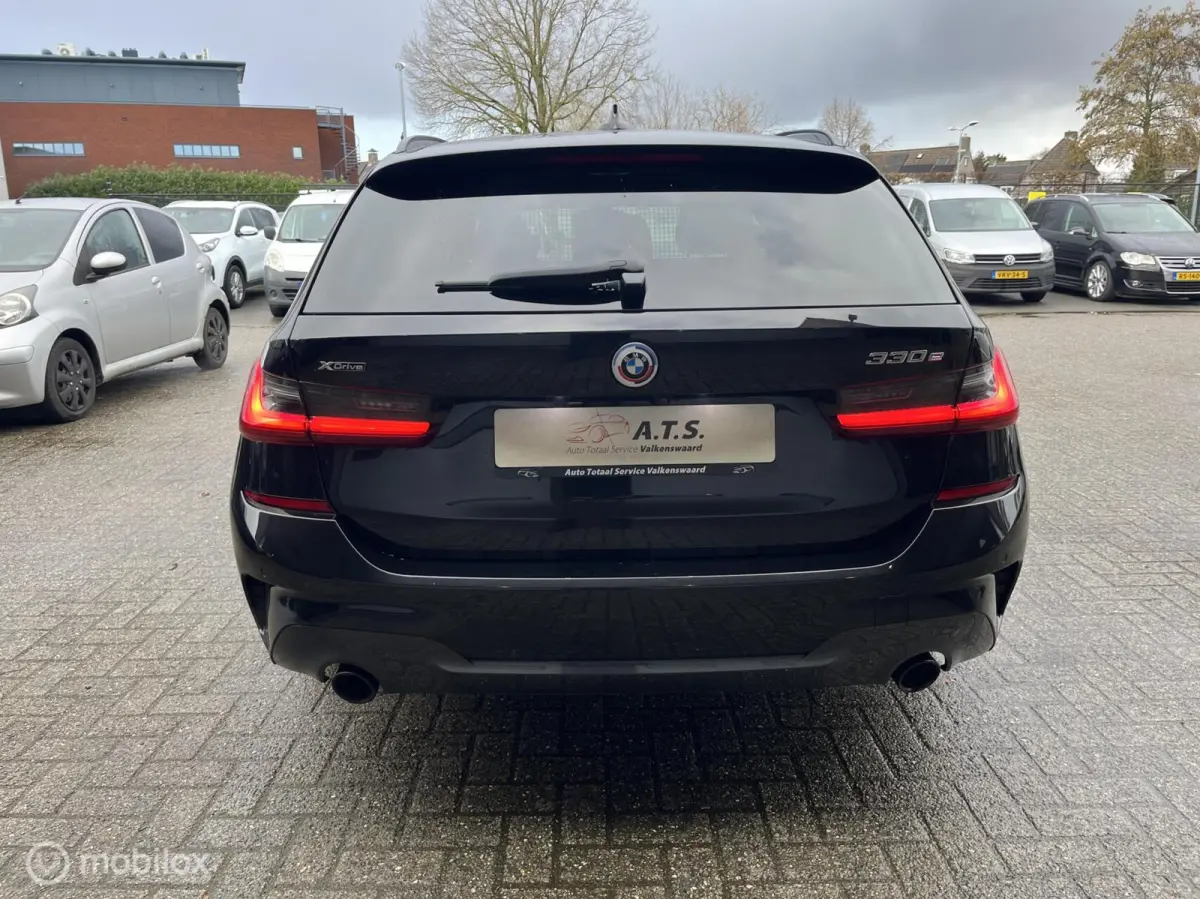 330e xDrive High Executive PANO-DAK*LED*