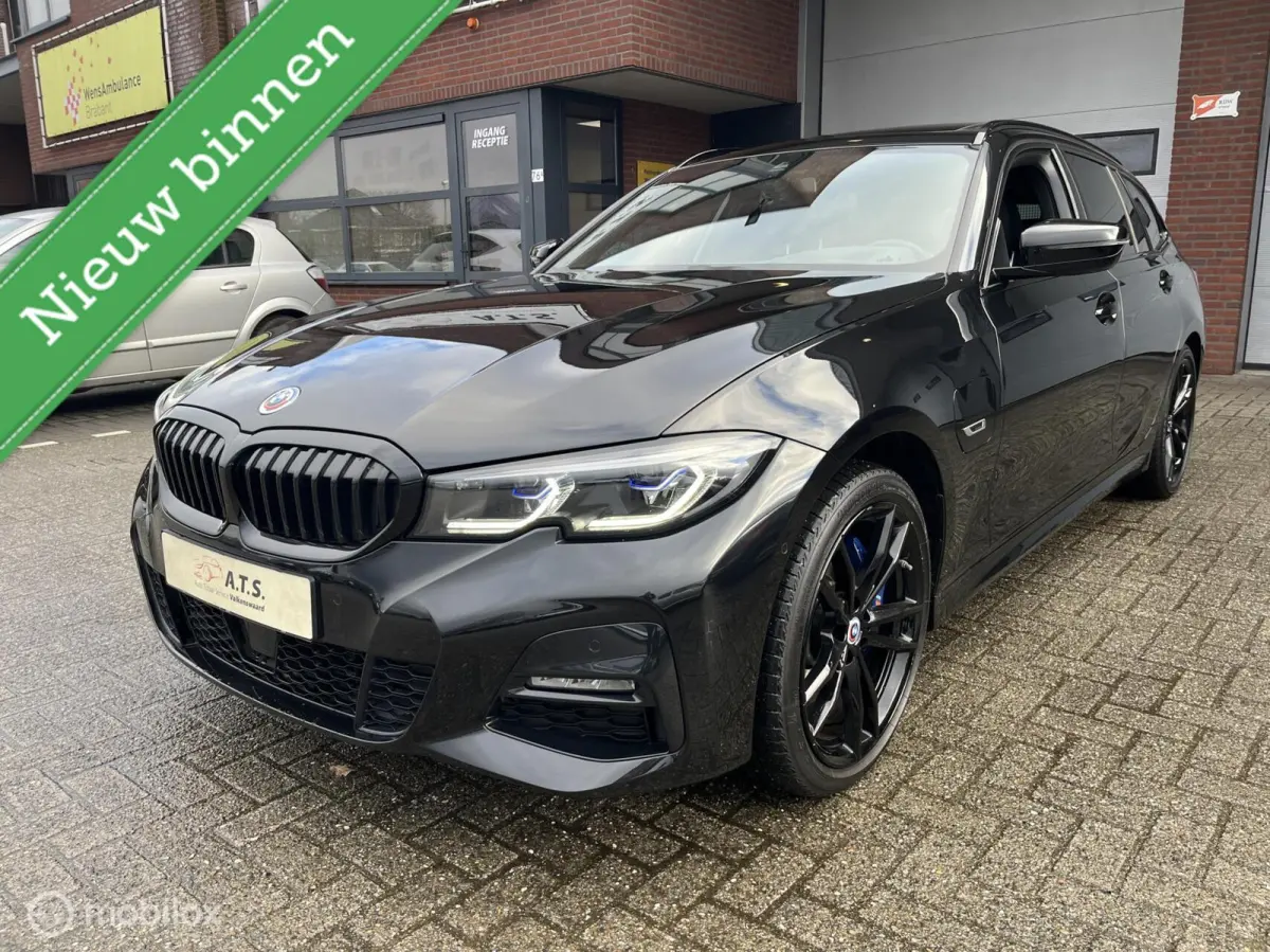 330e xDrive High Executive PANO-DAK*LED*
